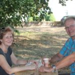 Im schattigen Kirchgarten ließ es sich gut aushalten