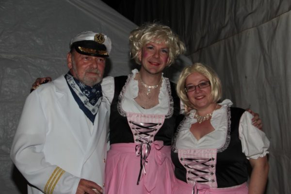 Bodo Eschke, Cindy Mogge und Ronny Krimm vor dem Auftritt zur Maxi-Playback-Show