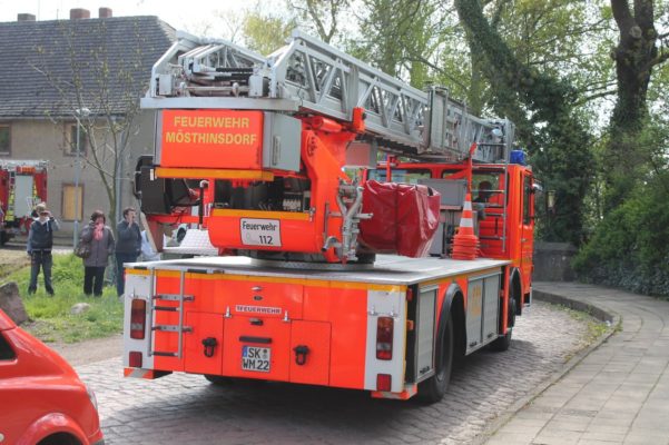 Drehleiter DLK 23-12 Feuerwehr Mösthinsdorf