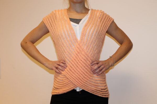 Top mit Kreuzgurt gestrickt orange